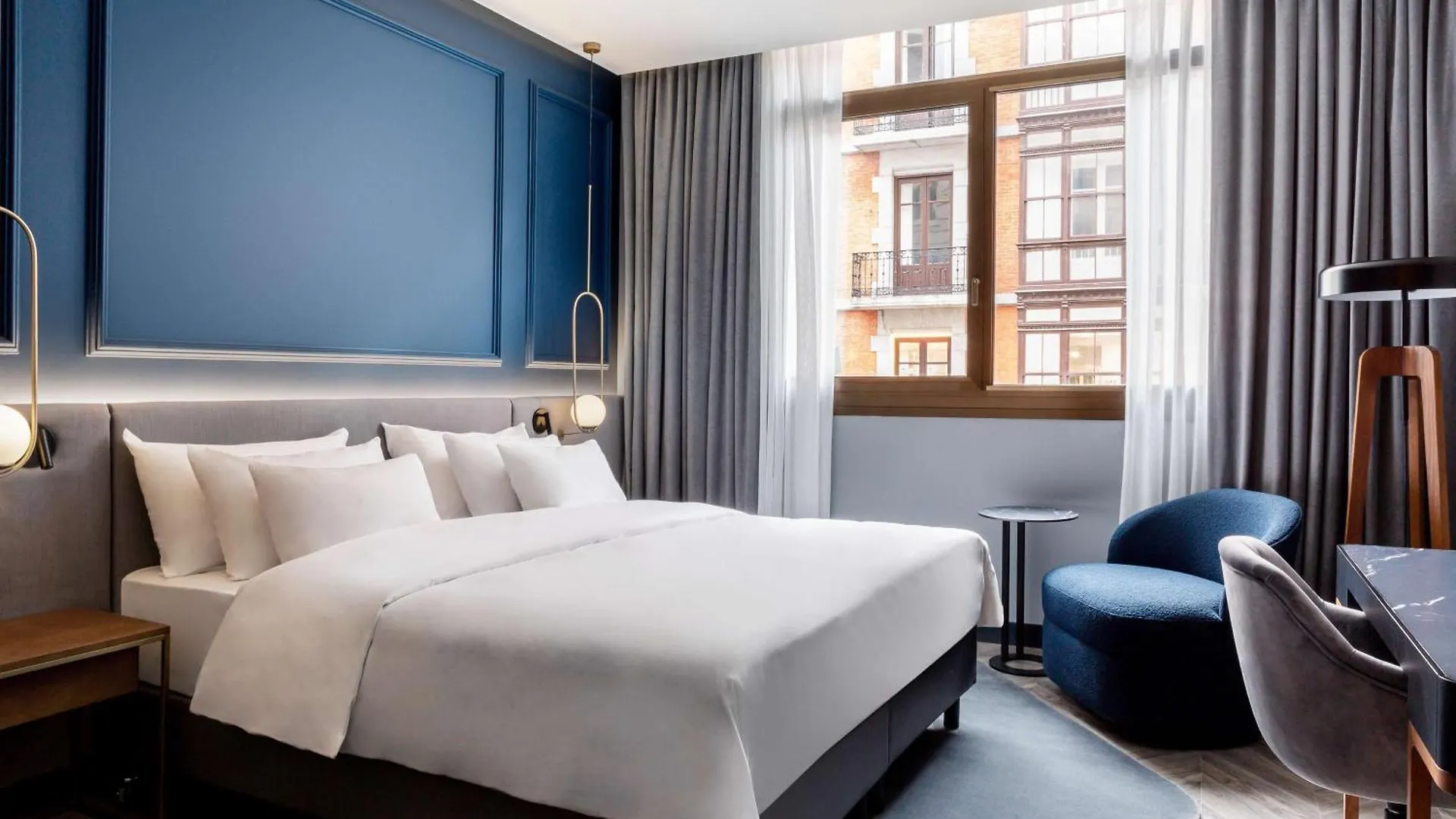 Radisson Collection Bilbao Hotel 5*,  Espanha