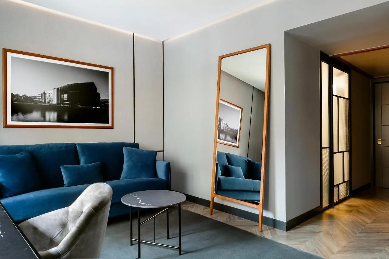 Отель Radisson Collection Бильбао 5*,